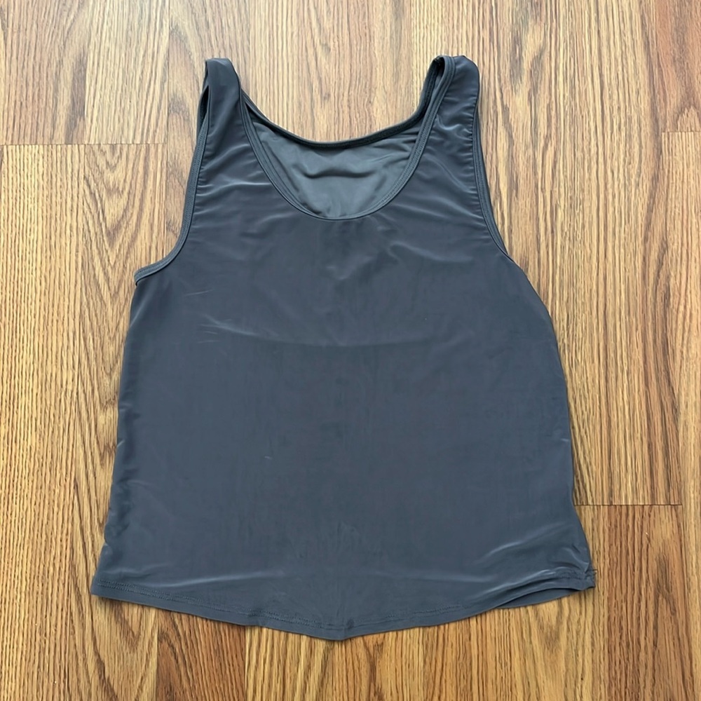 Onsite yoga tank